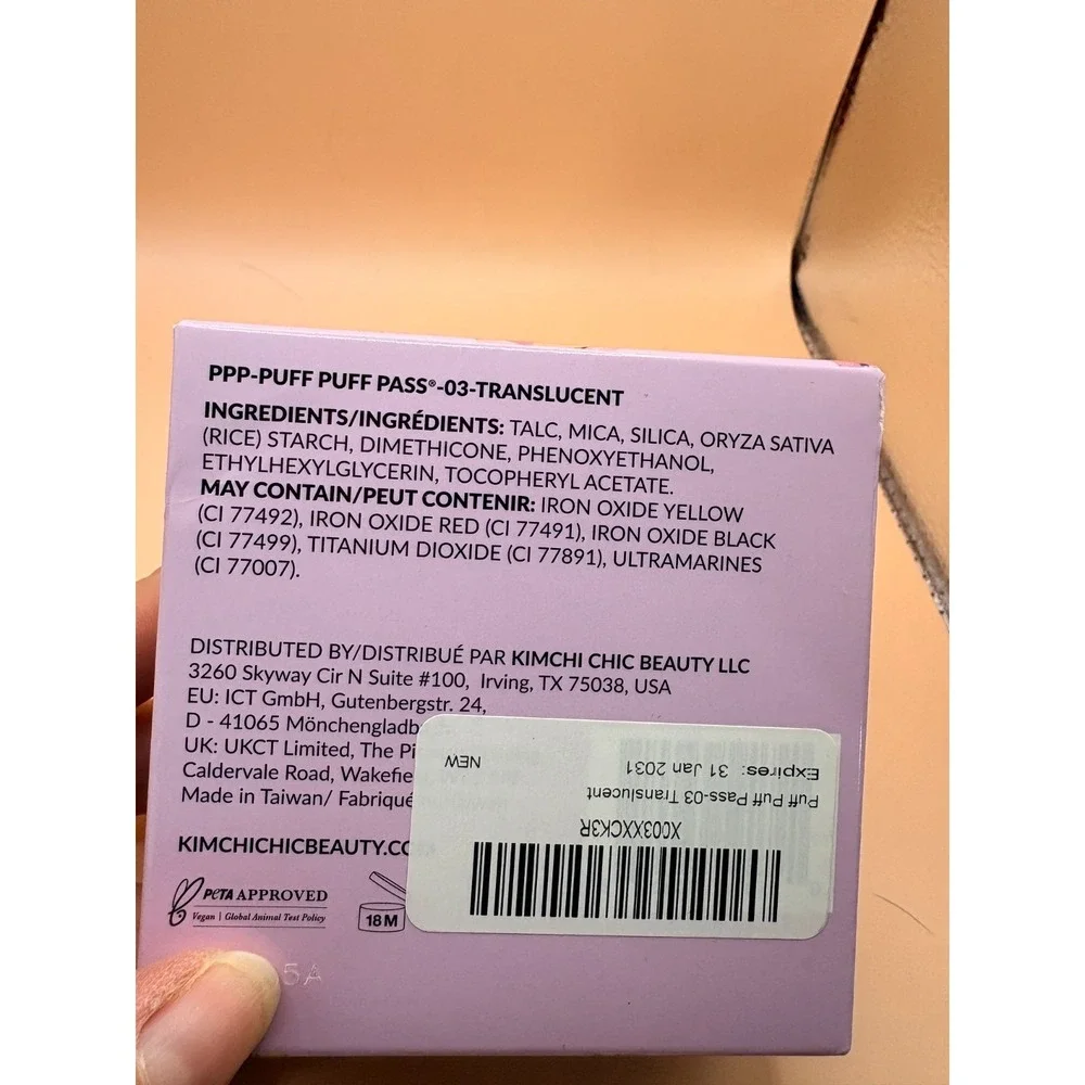 Kim Chi Chic Puff Puff Past Translucent Setting Powder .85 oz Exp Jan 2031